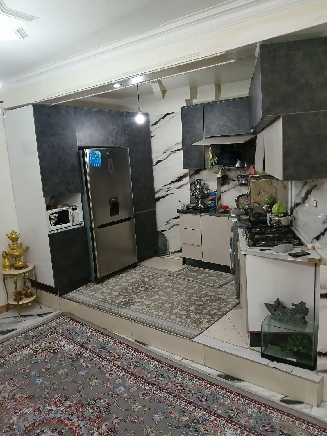 واحد 70  متری