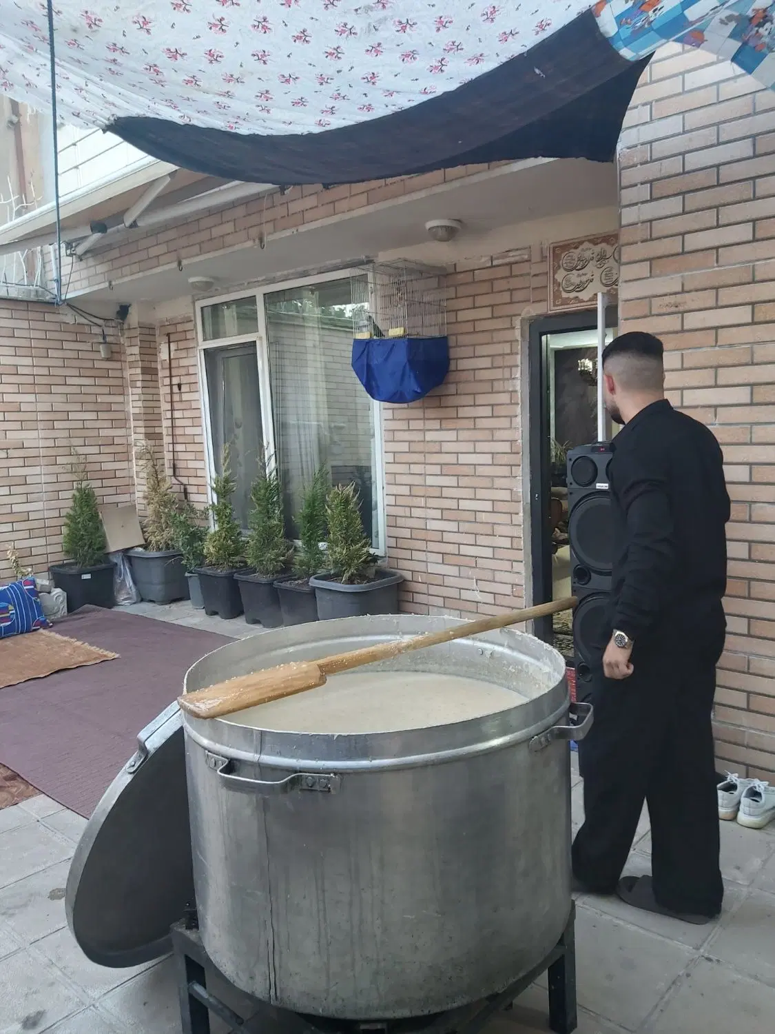 فروش یک واحد مسکونی حیاطی
