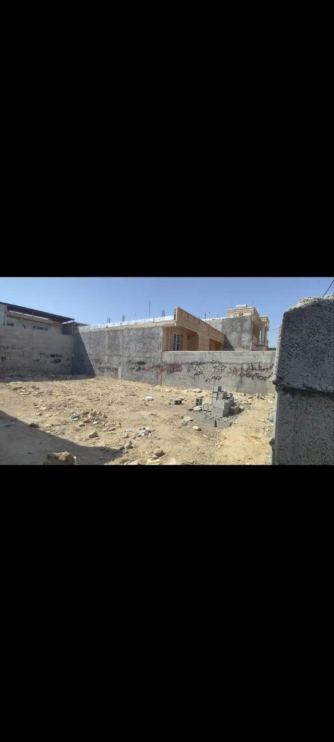 زمین ۲۴۰متری سندتکبرگ