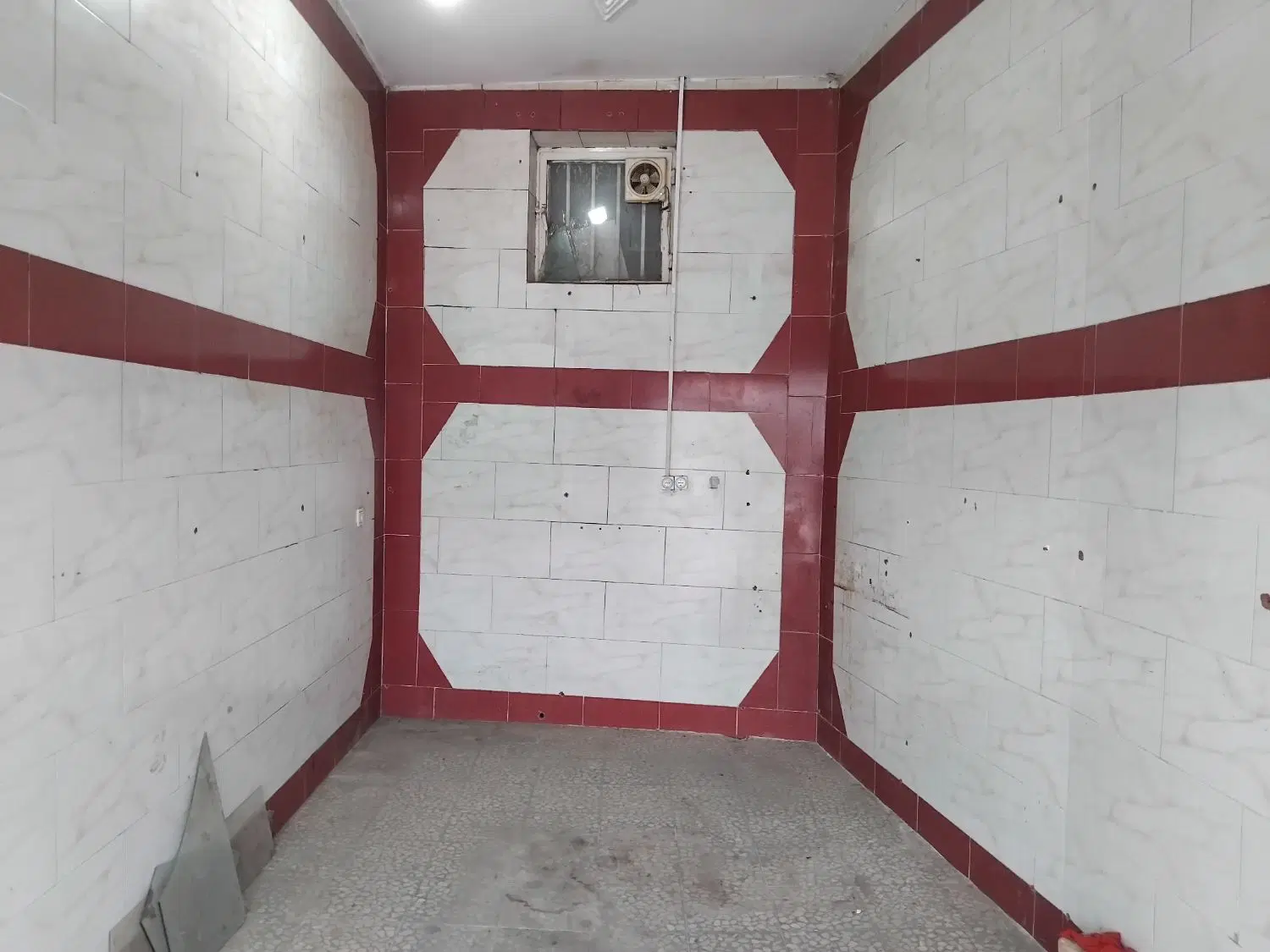 فروش مغازه سند دار دل بازار تجن گوکه