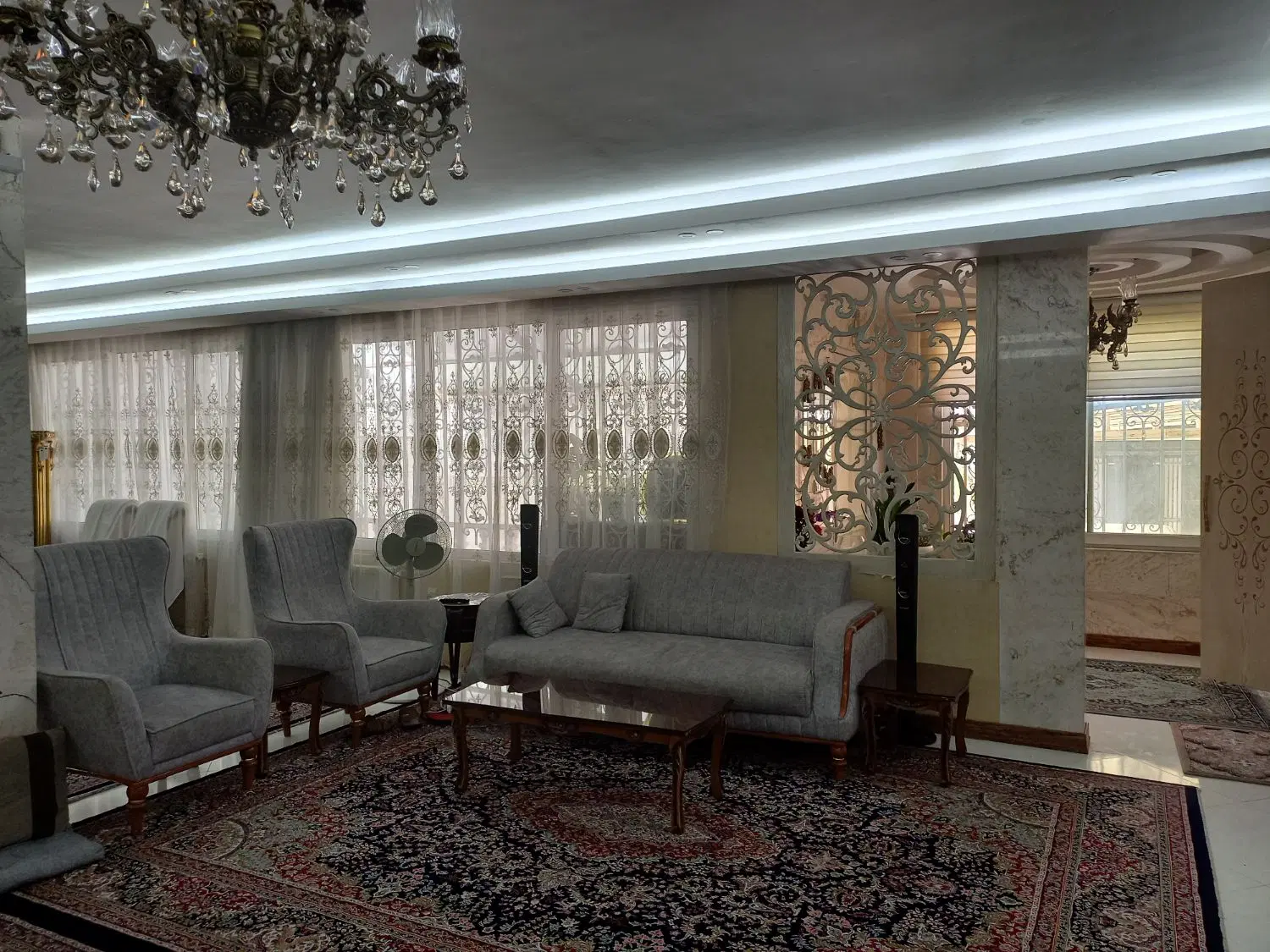 ویلایی ۳۳۰ متری