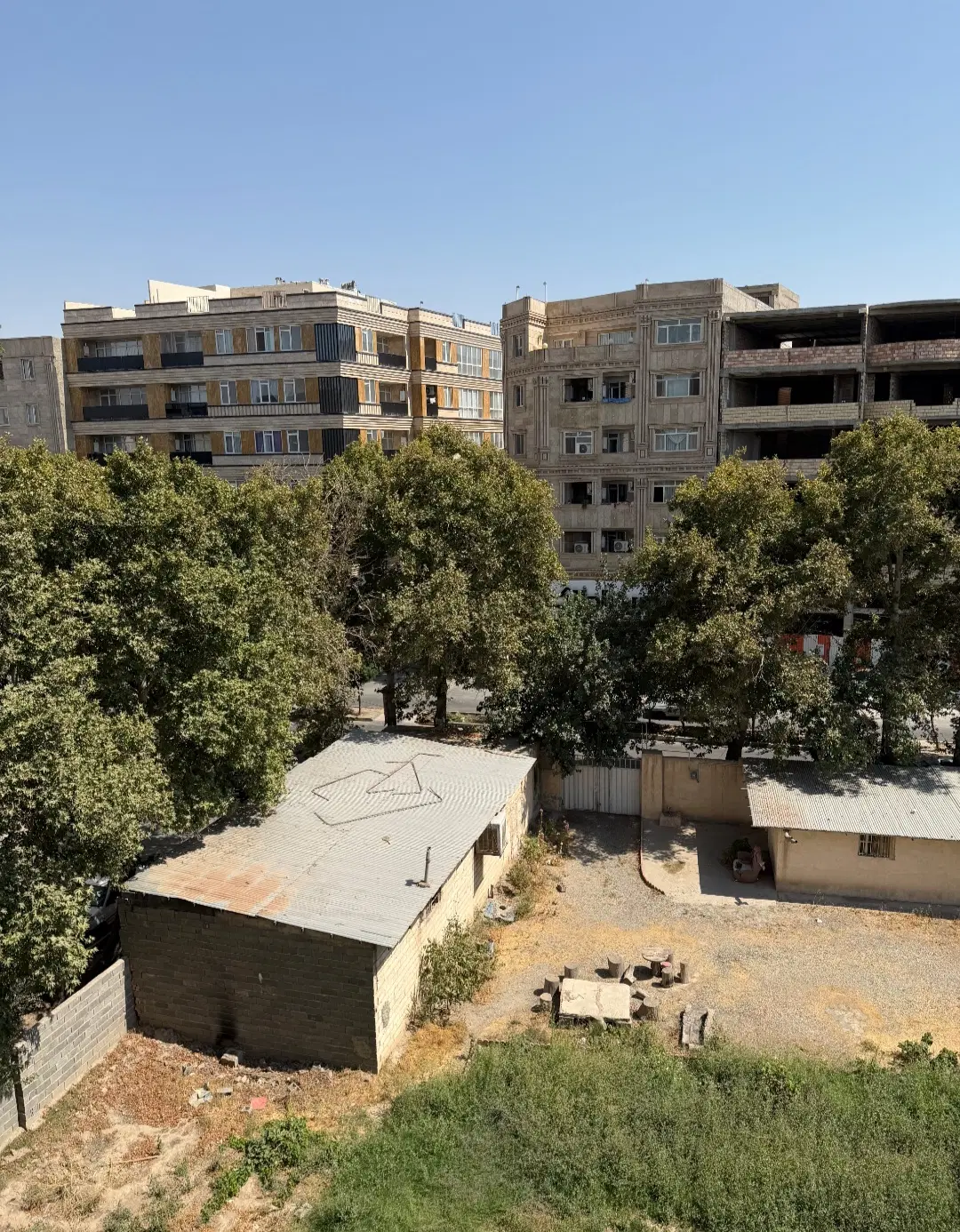 آپارتمان ۹۳ متری کلید نخورده مشکین دشت بلوار جلالو