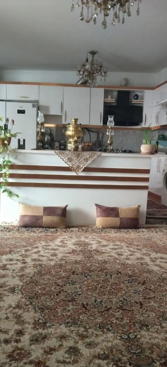 فروش حیاط دو طبقه
