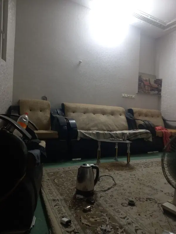 هم خونه خانم بدون حاشیه ومنظم
