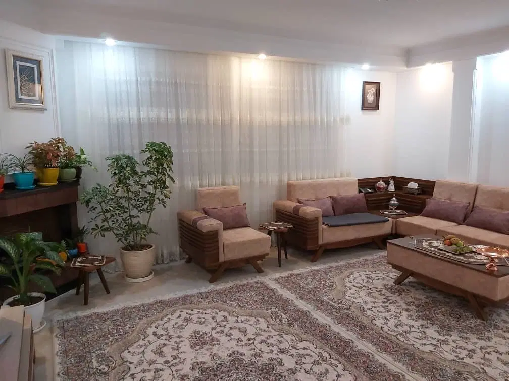۱۵۰متر کلنگی دو طبقه قابل سکونت حیاطدار ( امیریه )
