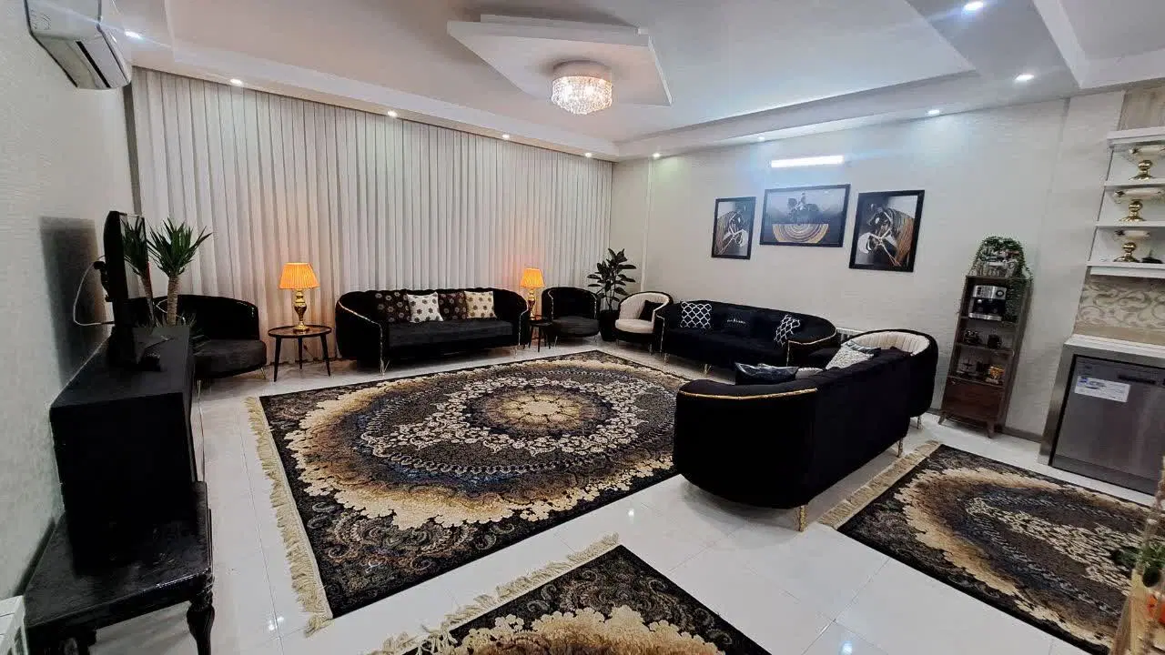 115 متری شیک _طبقه 5 _ نورگیر _املاک راد