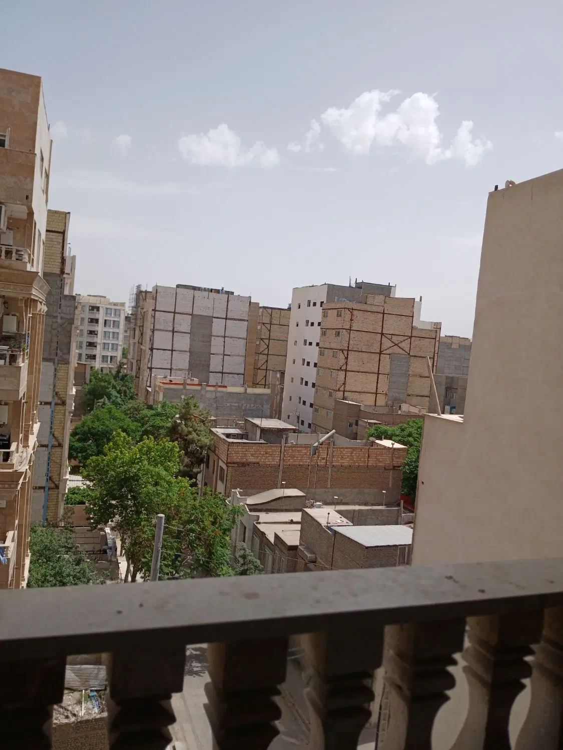اپارتمان ۱۴۰ متر دو خواب خیام