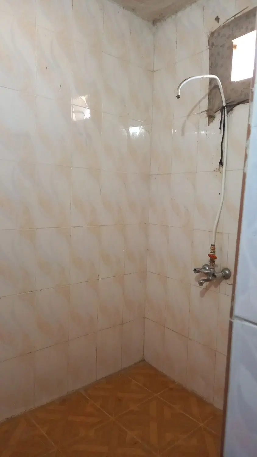 فروش خانه در گوریه
