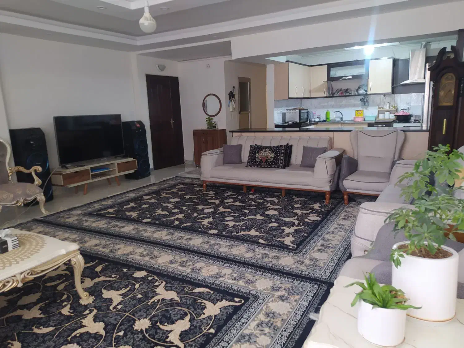 واحد ۱۰۸ متری ۳ خواب حکیم