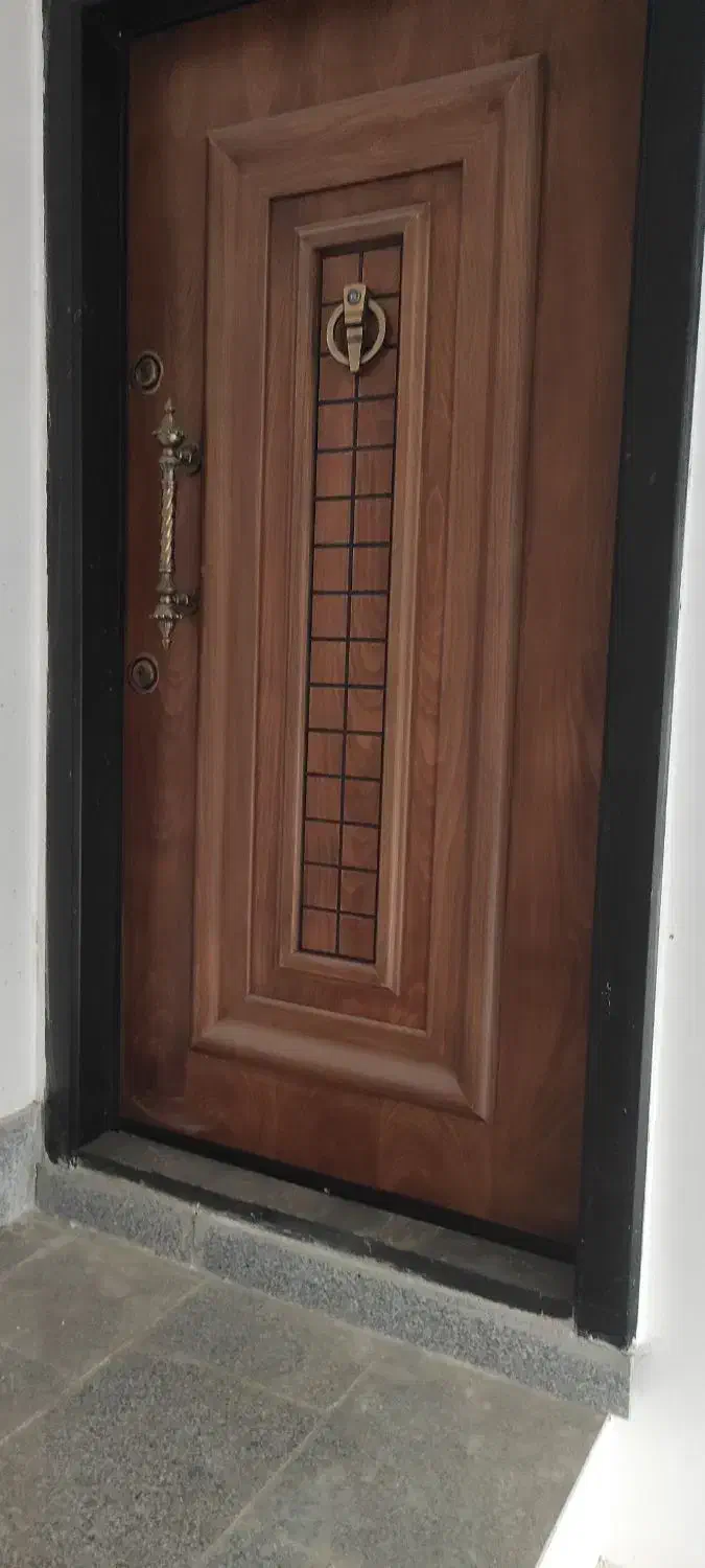 ااپارتمان 75متری نیمه کاره