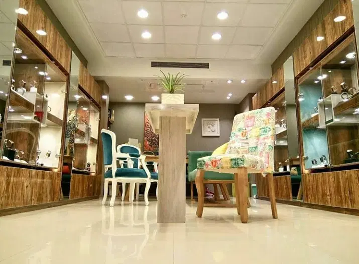 مغازه 32 متری مهرشهر