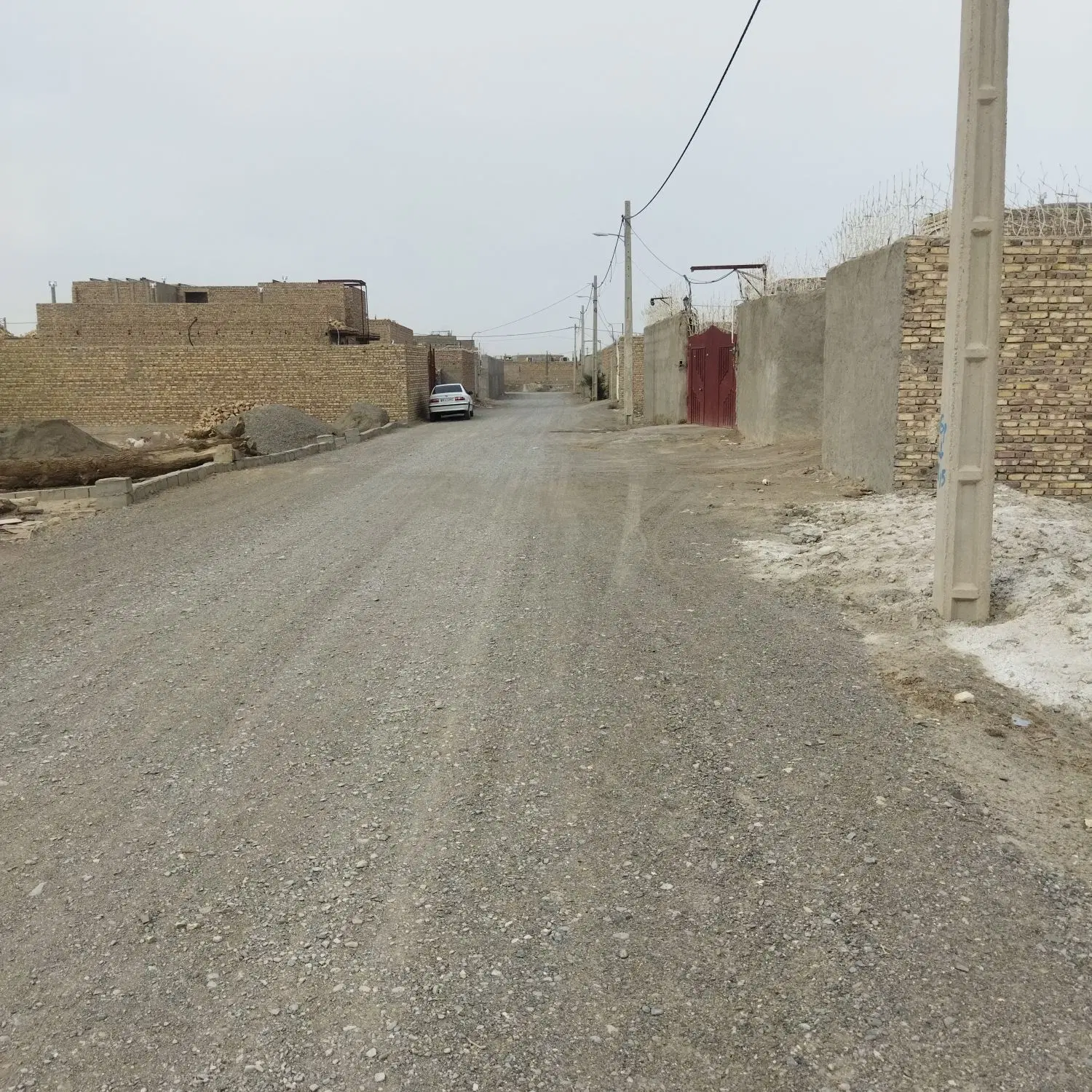 زمین سه قلعه تک برگ سند ۳۵۲متر