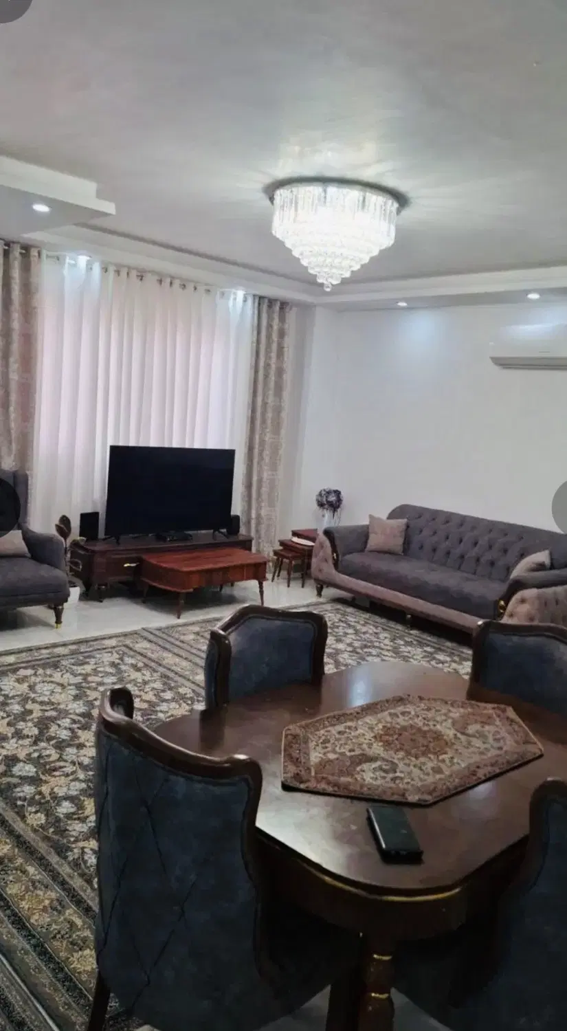 فروش ۹۵ متری کنار بیمارستان پارس