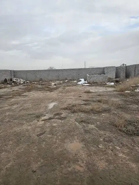 زمین کارگاهی مایان گلریزان اطلس