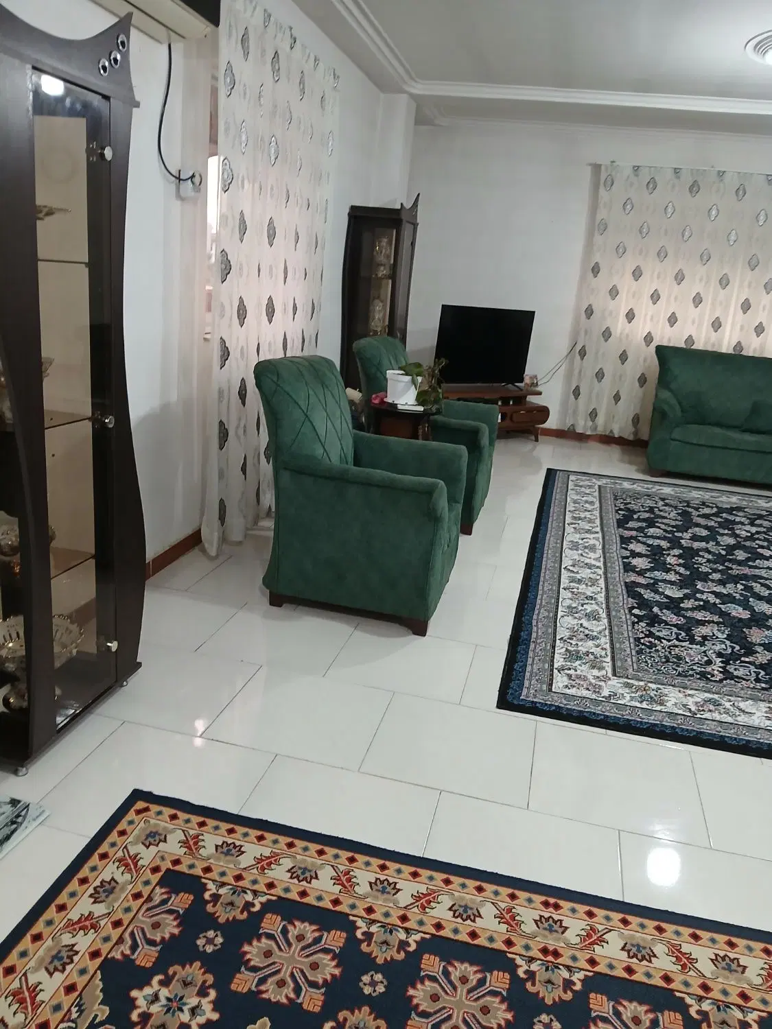 خانه ۱۴۰ متری حمیدیان