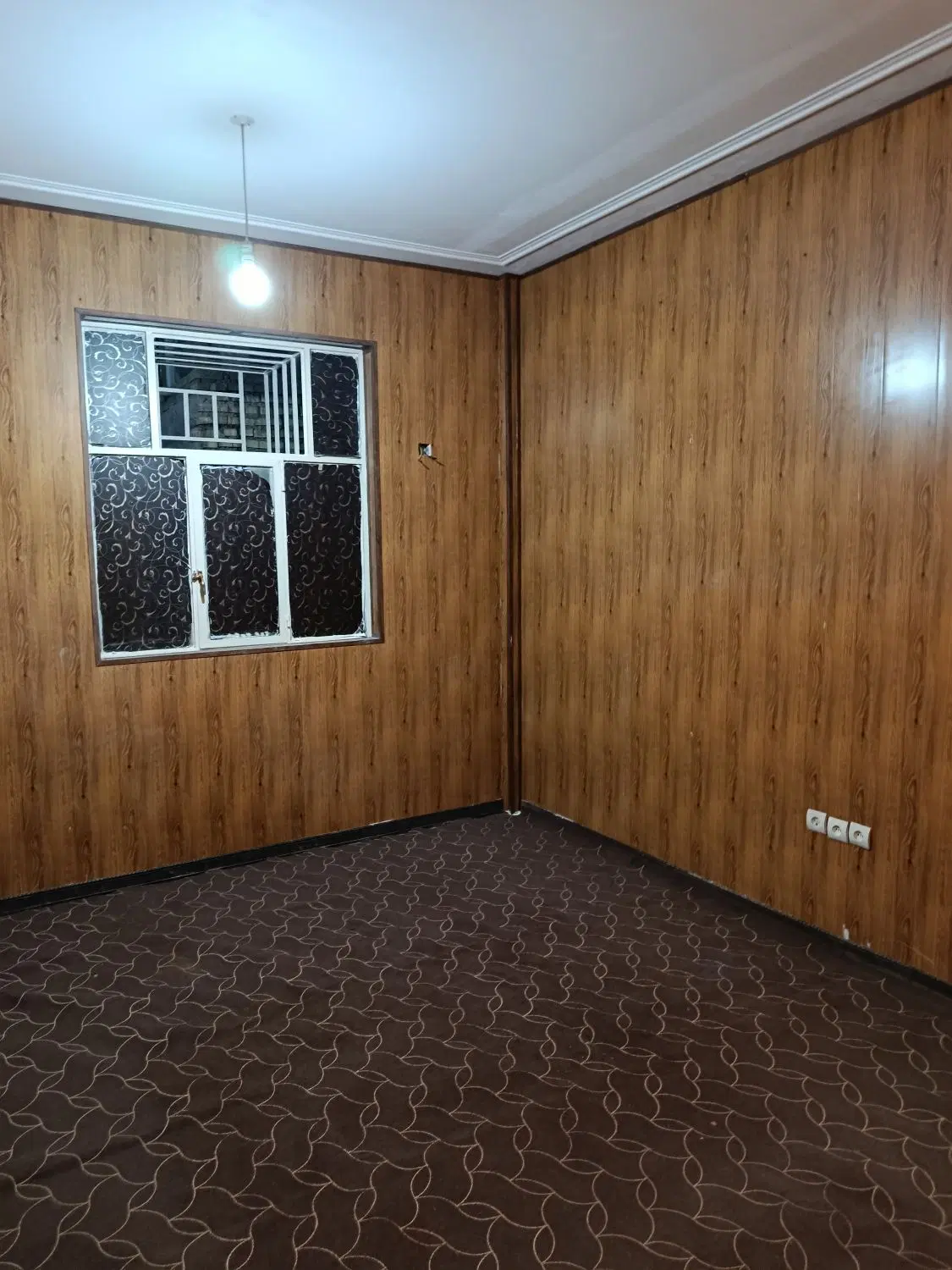 خانه ی تمیز واقع در امیر اباد