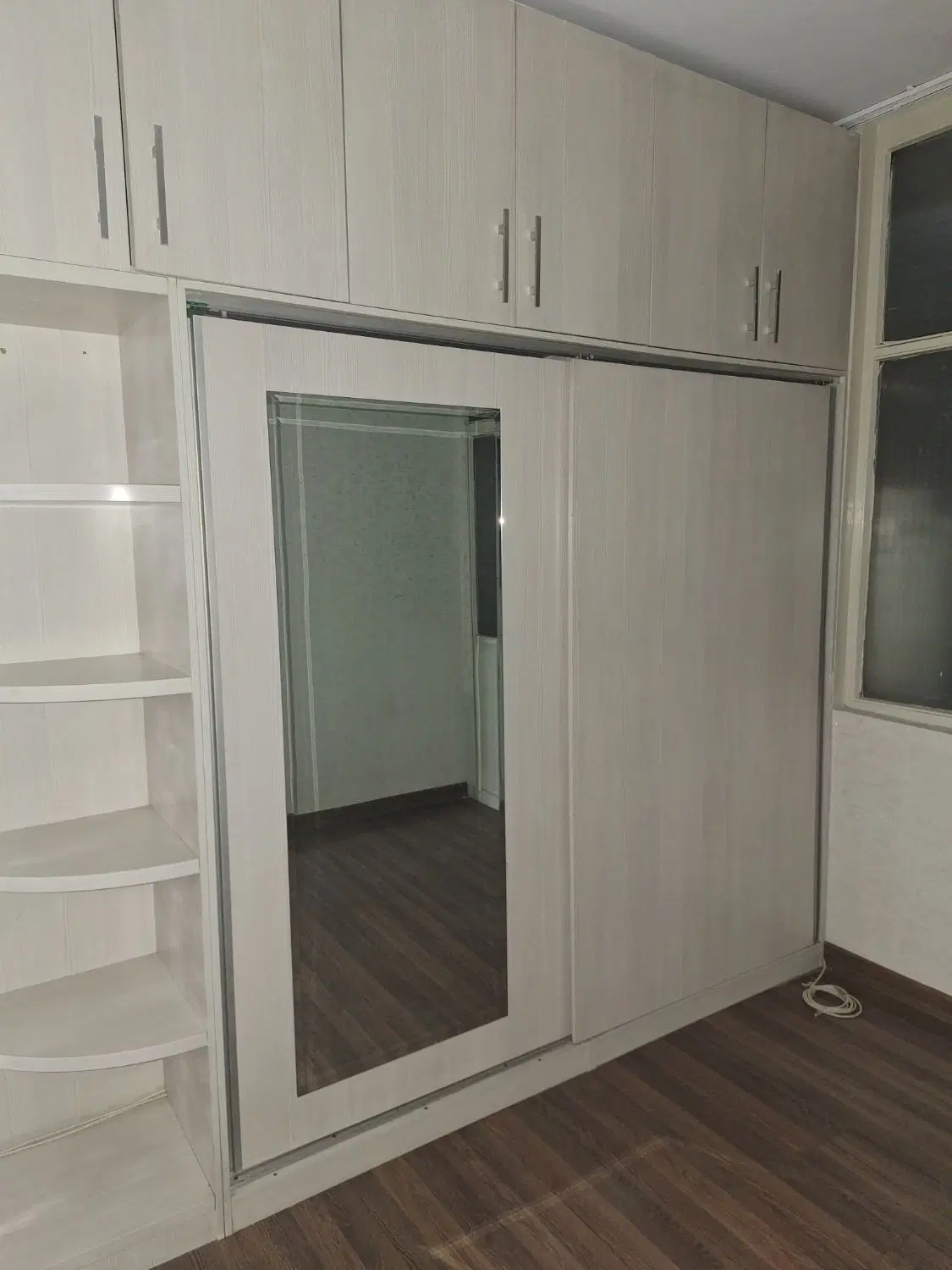 مغازه برای اجاره بر خیابان اصلی