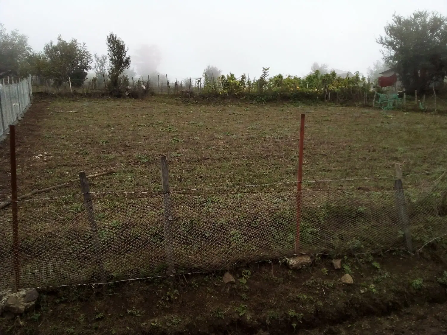 زمین مسکونی مستثنیات دار در ییلاق لنبه ( ایربو)