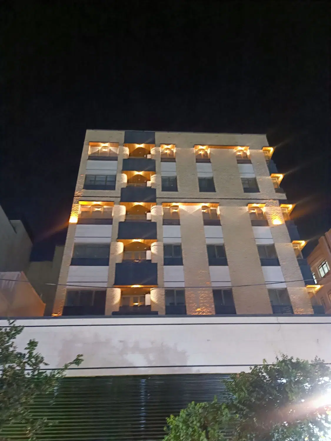۱۴۰ متر فول امکانات دو واحدی