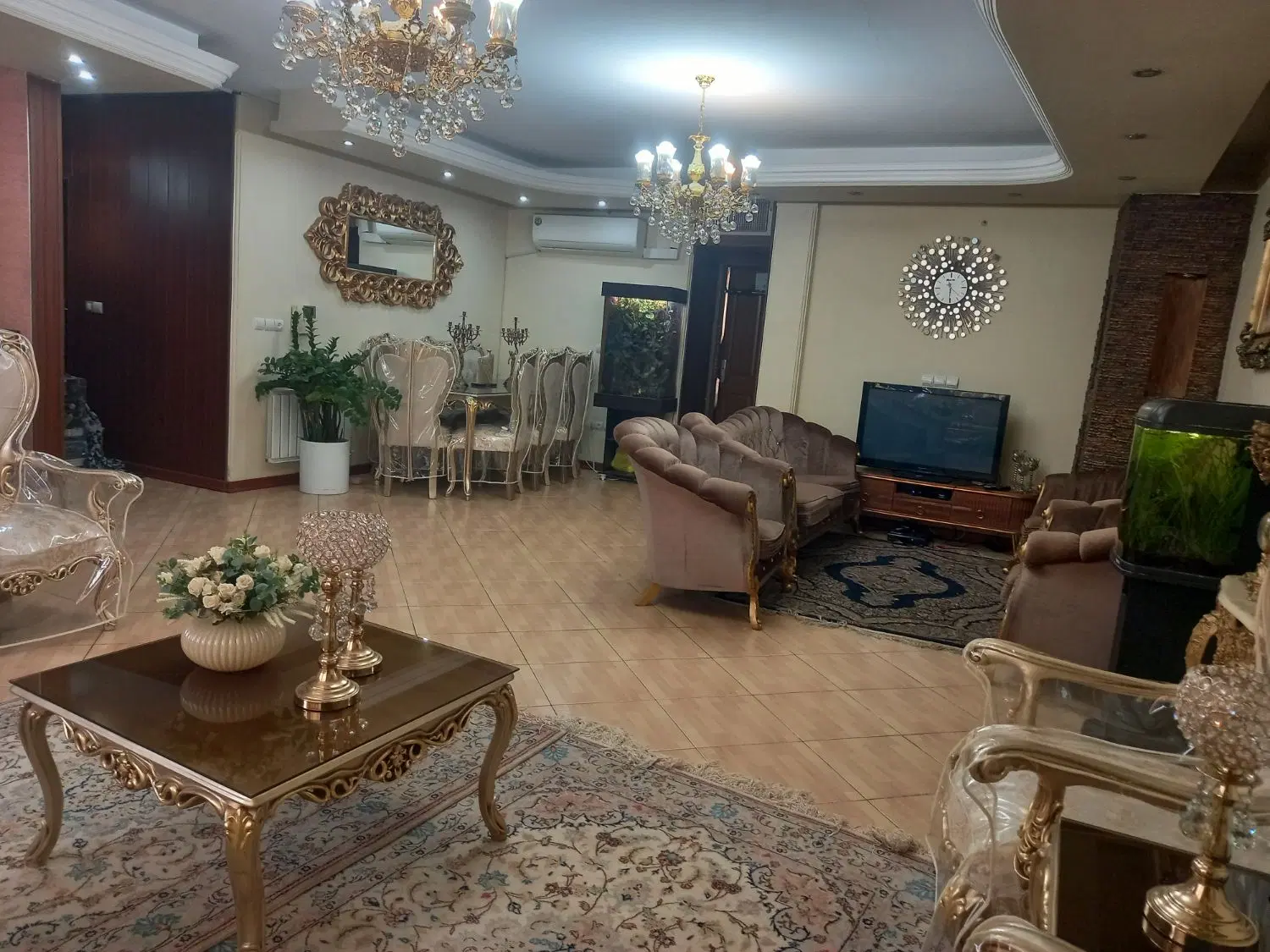 آپارتمان ۲ خوابه قدوسی شرقی بر روی خیابان