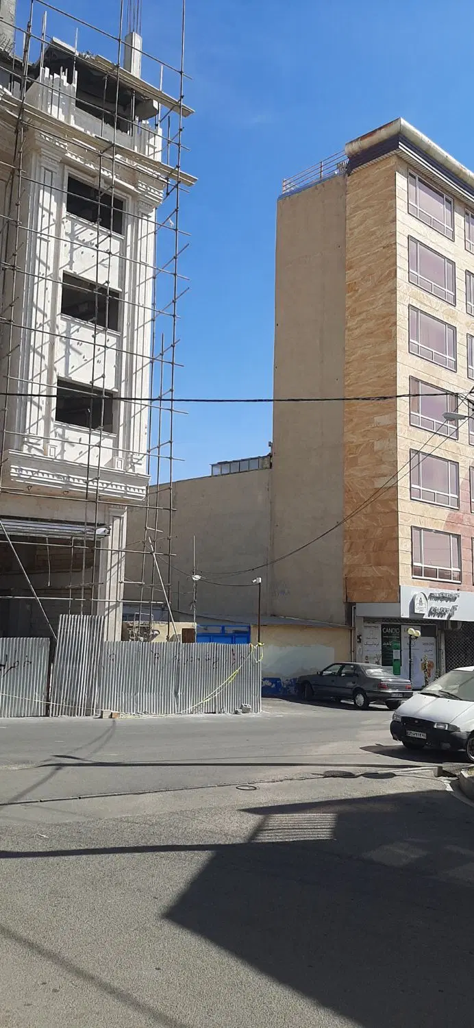 مسکونی کلنگی طالقانی جنوبی ابتدای پردیس