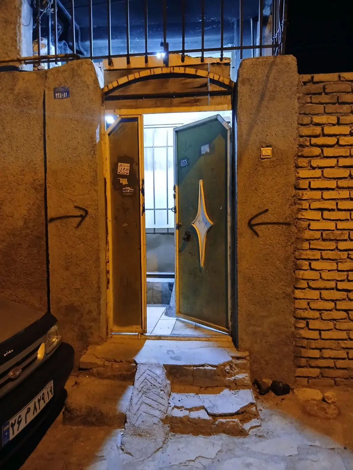 خانه در شهرک راه اهن کنار فرودگاه شهرک دهپن