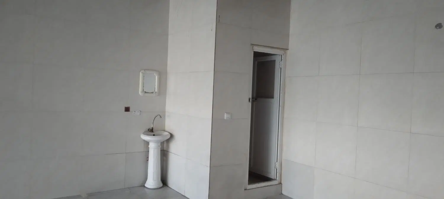 مغازه۸۴متری پل تجن ابتدای ورودی جاده گلما