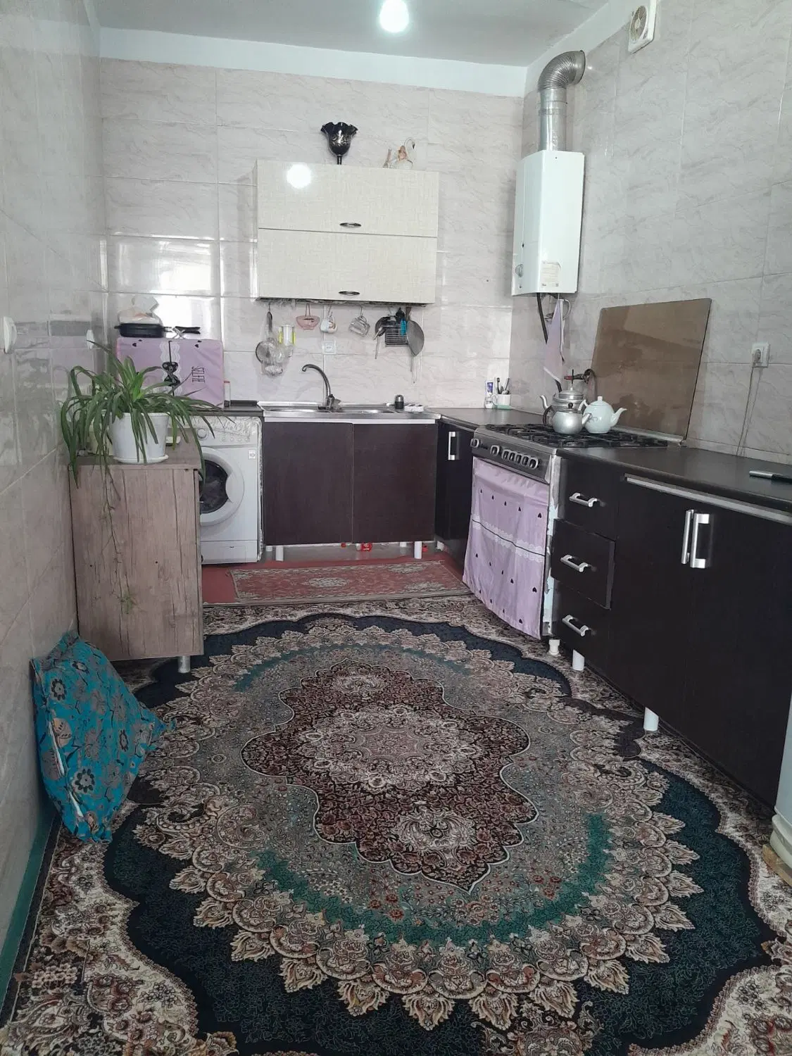 فروش خانه حیاط دار در آناخاتون