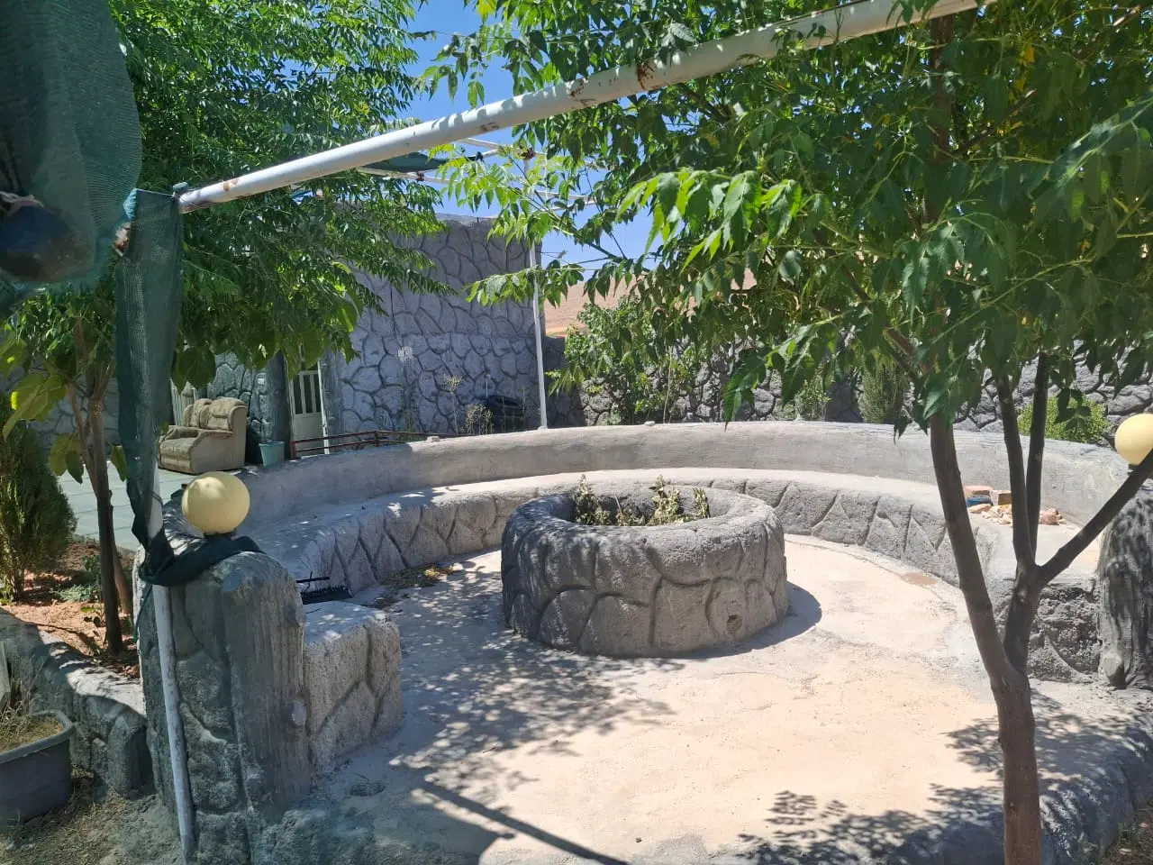 درب و دیوار خالد آباد