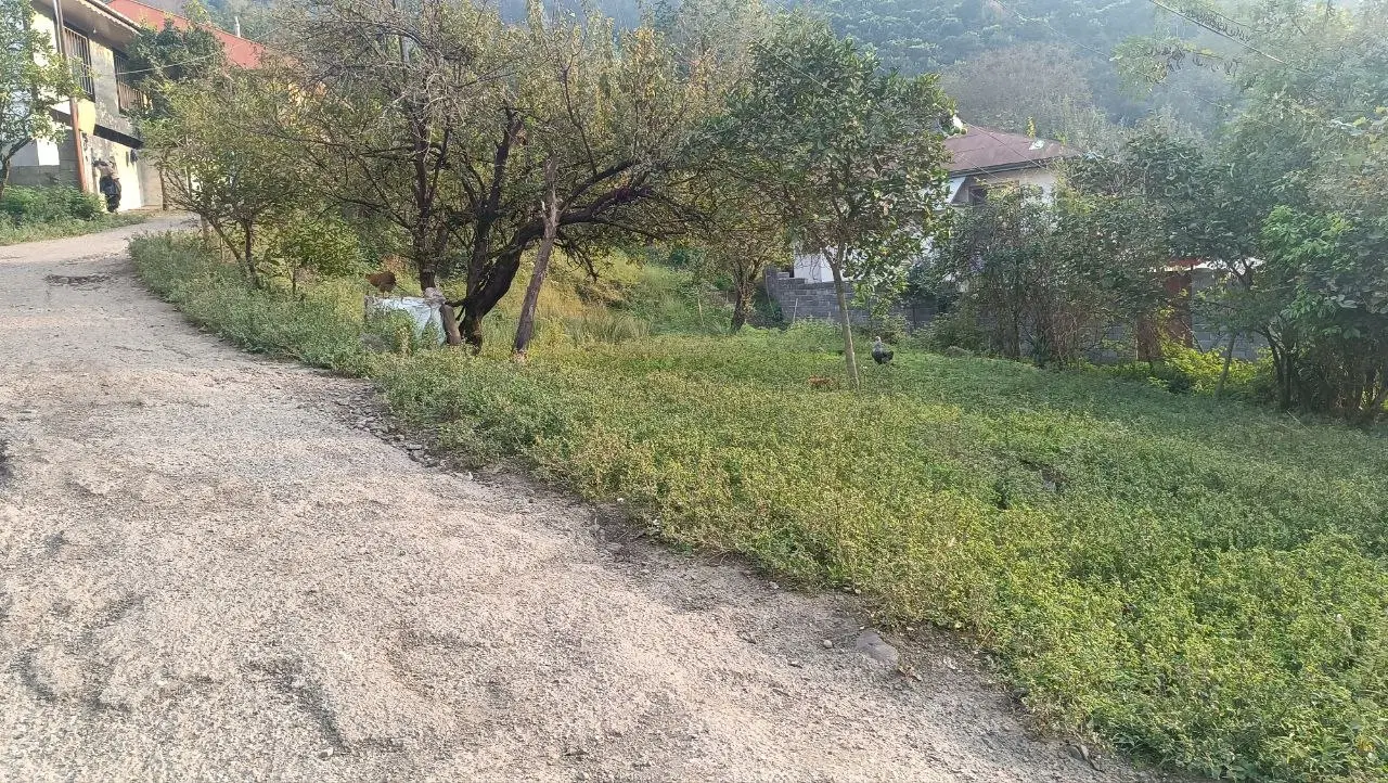 زمین سند دار با پروانه ساخت