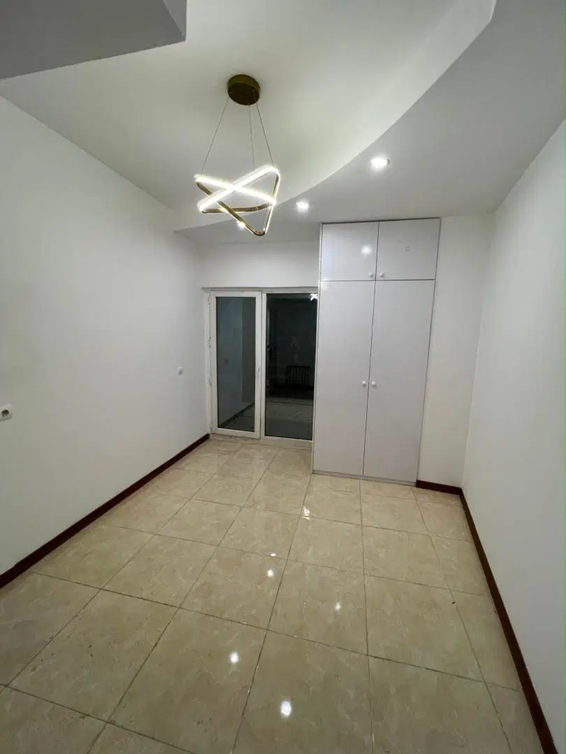 آپارتمان ۹۷ متری زنبق روبه نما