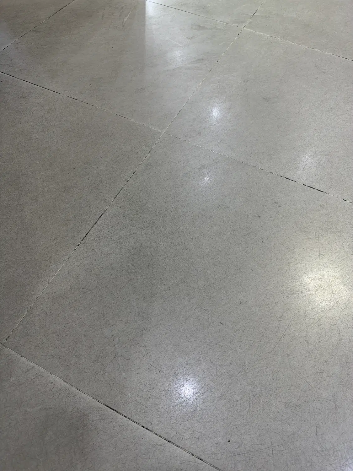 اجاره آپارتمان ۶۵ متری شاهین شمالی