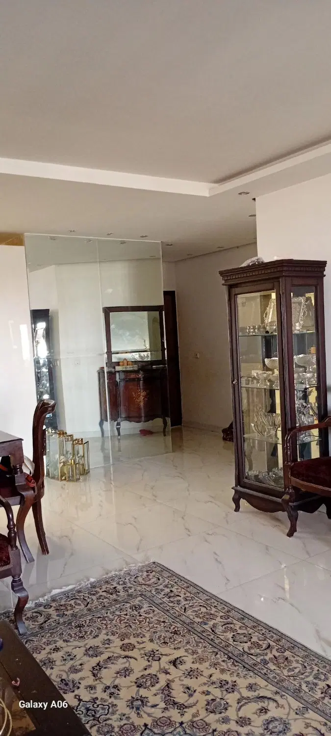 اپارتمان بر گلخانه