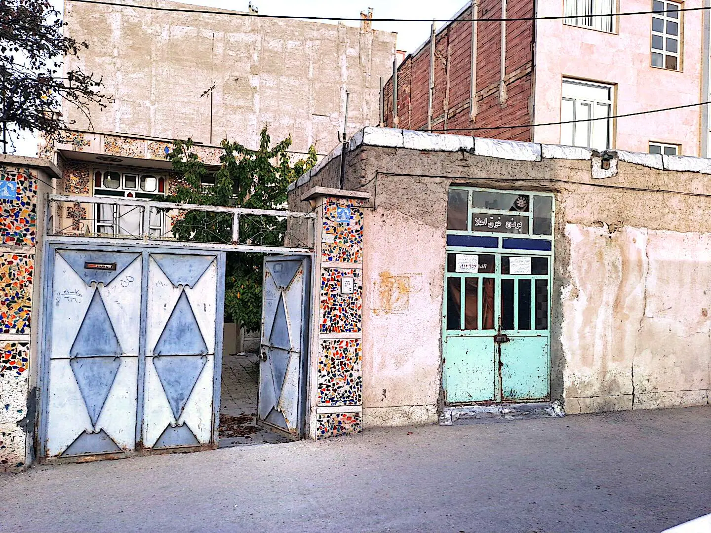 خانه ویلایی کلنگی