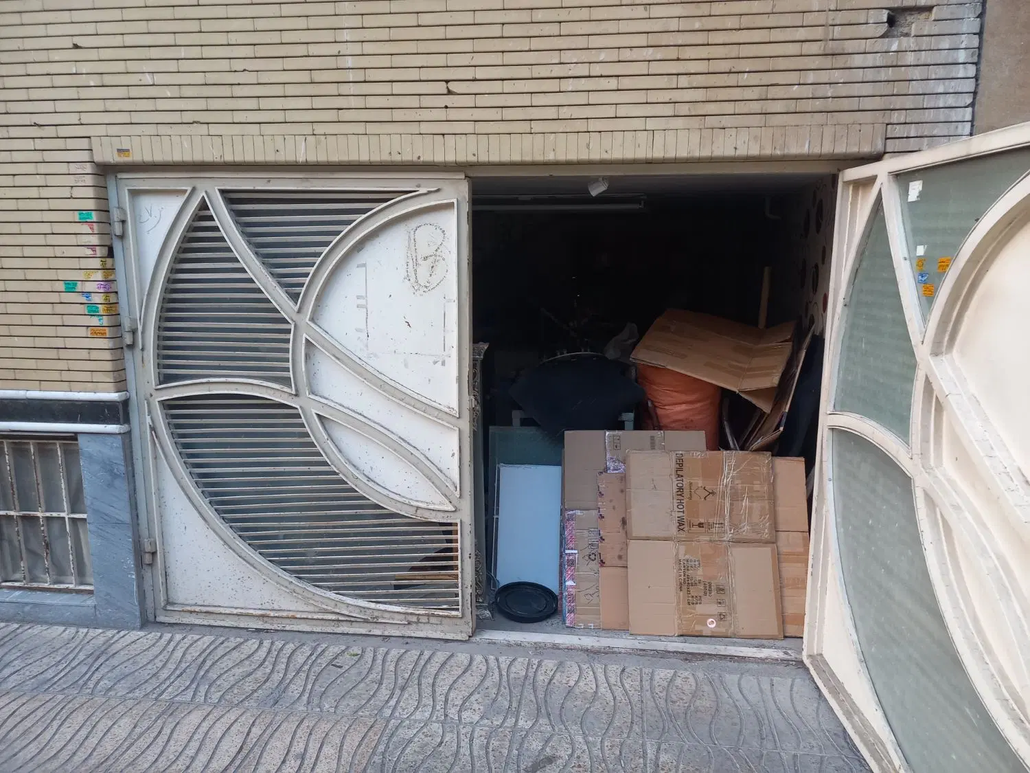 پارگینگ خودرو سواری