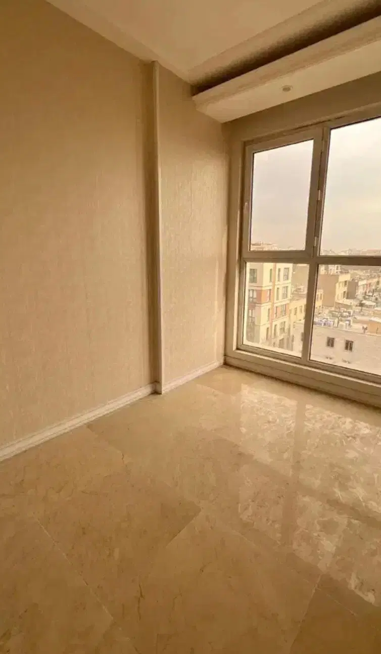 ۸۰ متر ویو دار طبقه چهارم