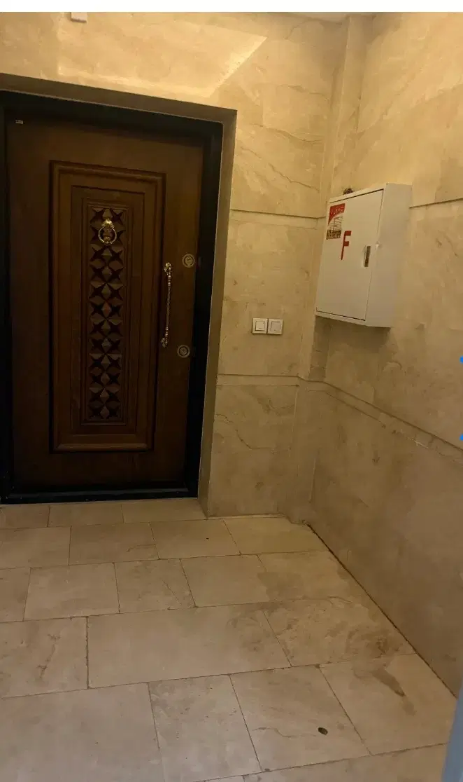 آپارتمان فول امکانات فروش به قیمت امامت