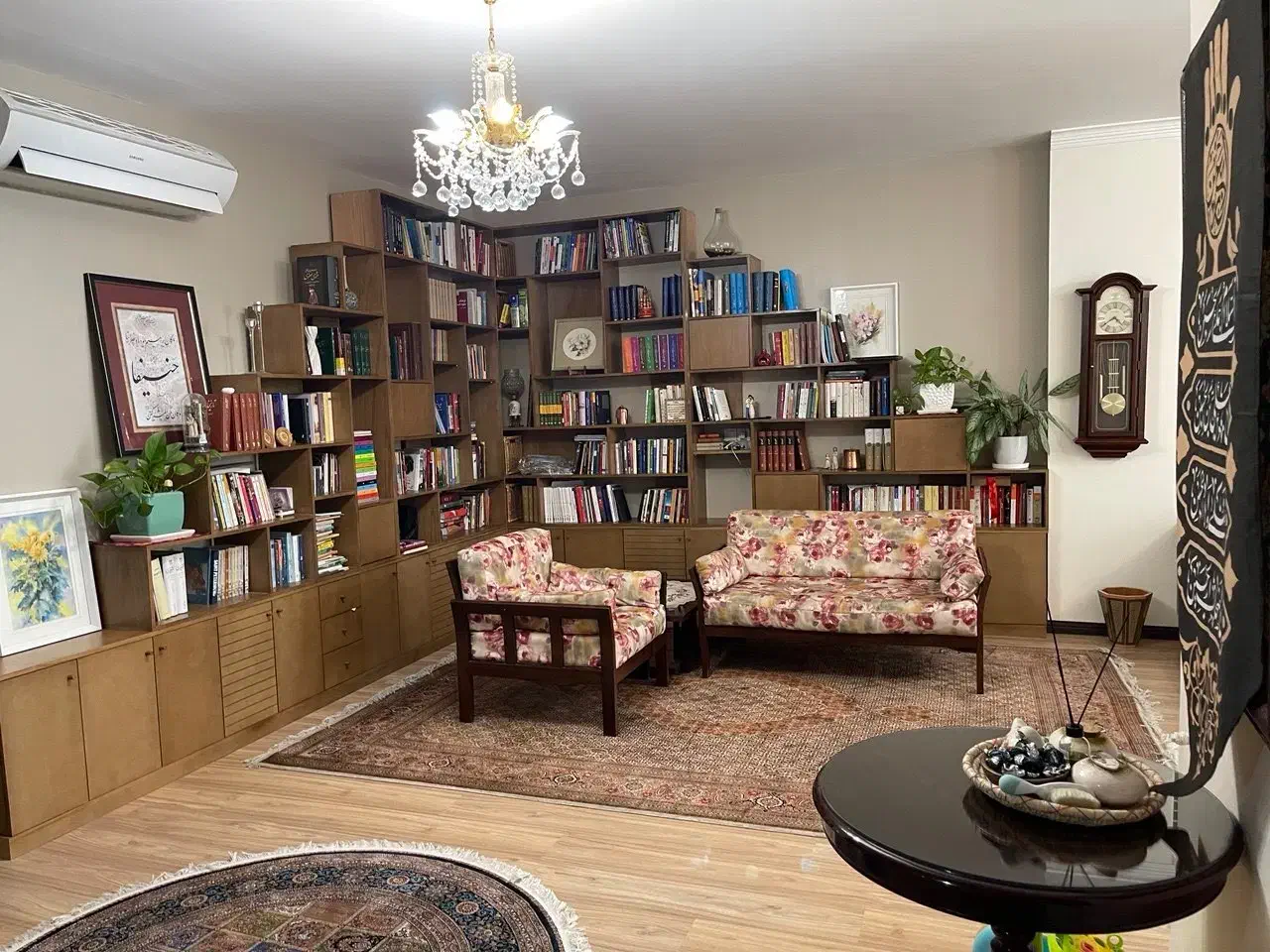آپارتمان در پونک
