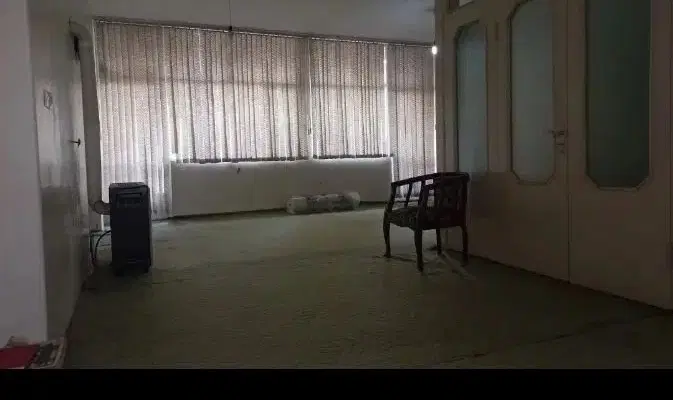 پیروزی سه‌ راه سلیمانیه ۲۴۰متر شمالی