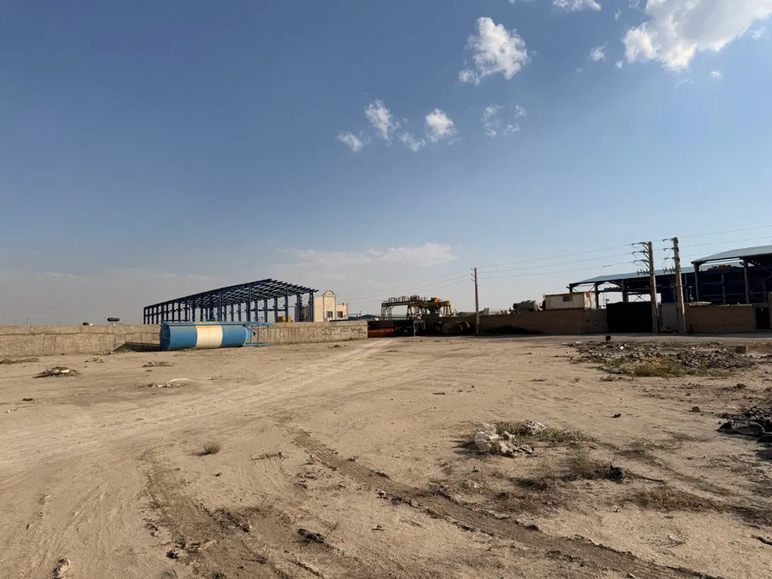 زمین ۵۰۰۰ متری شهرک صنعتی شهید زواره ای