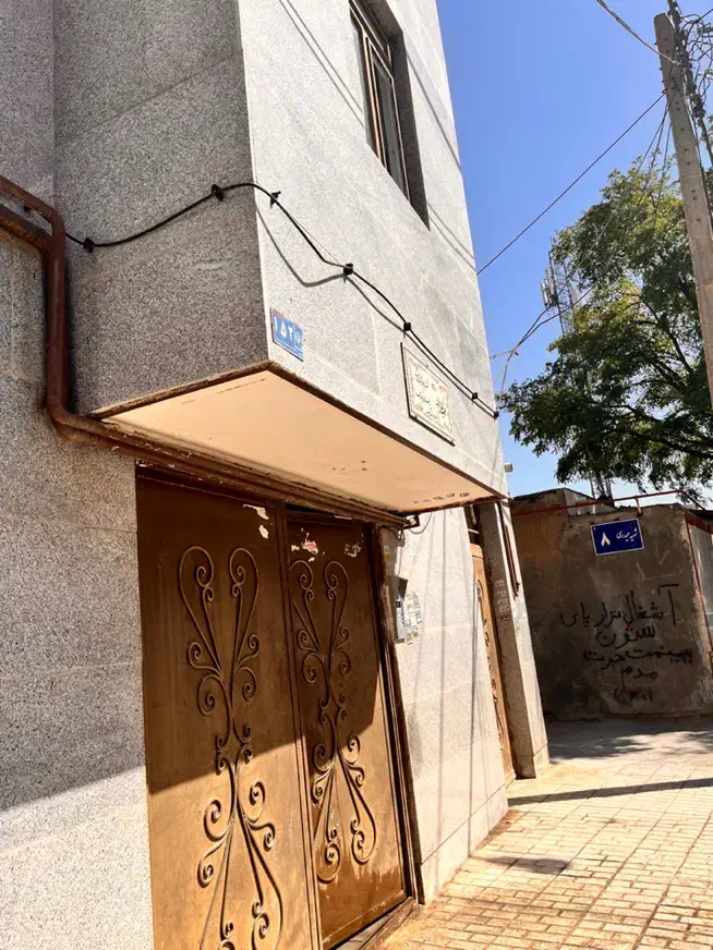 آپارتمان ۵۰متر همکف راه جدا فروش فوری