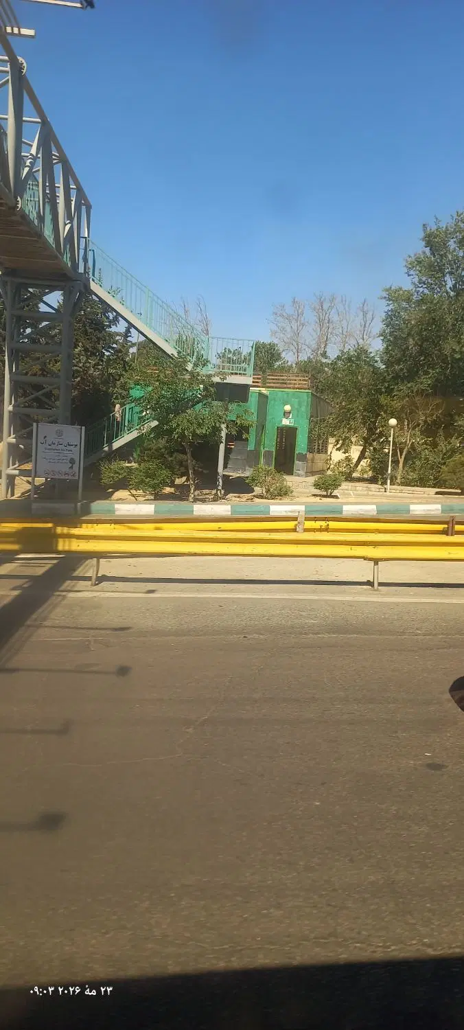 کلنگی صد متر با جواز چهار طبقه