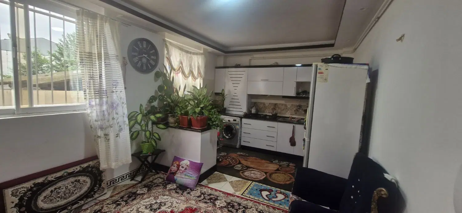 سوئیت داخل شهر اطاقور