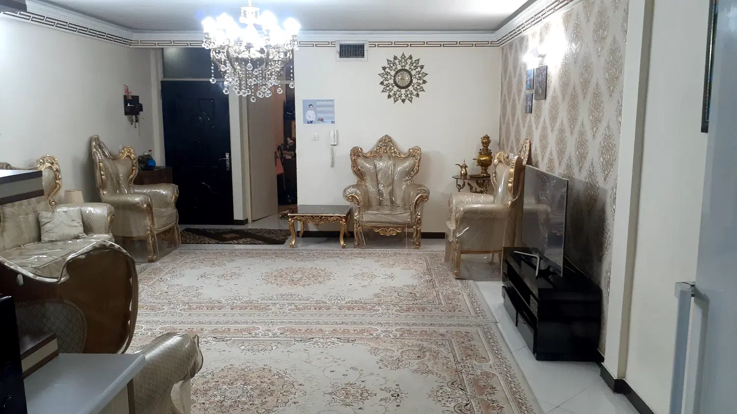 فروش واحد طبقه ۳ با پارکینگ