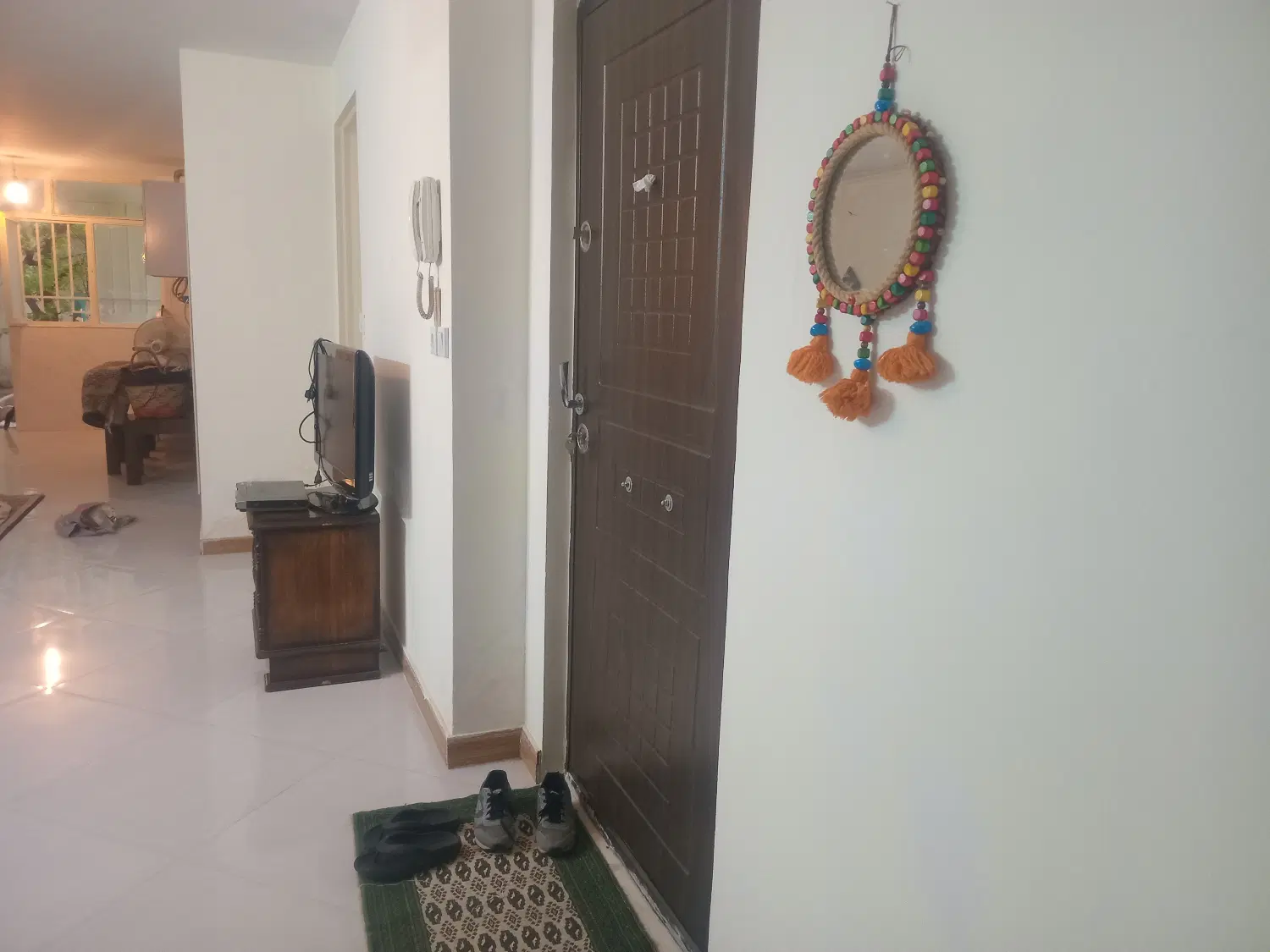 فروش واحد حیات دار در خیابان ولیعصر
