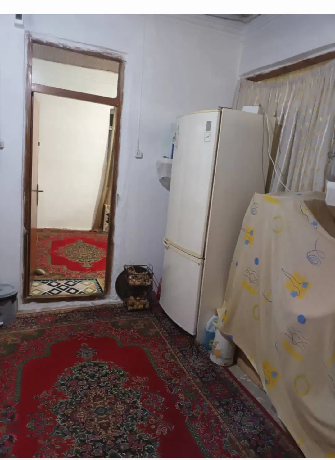 اجاره اتاق حیاط دار
