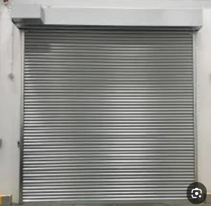 یک باب مغازه در خیابان خراط  بین عچرش وابراهیمی