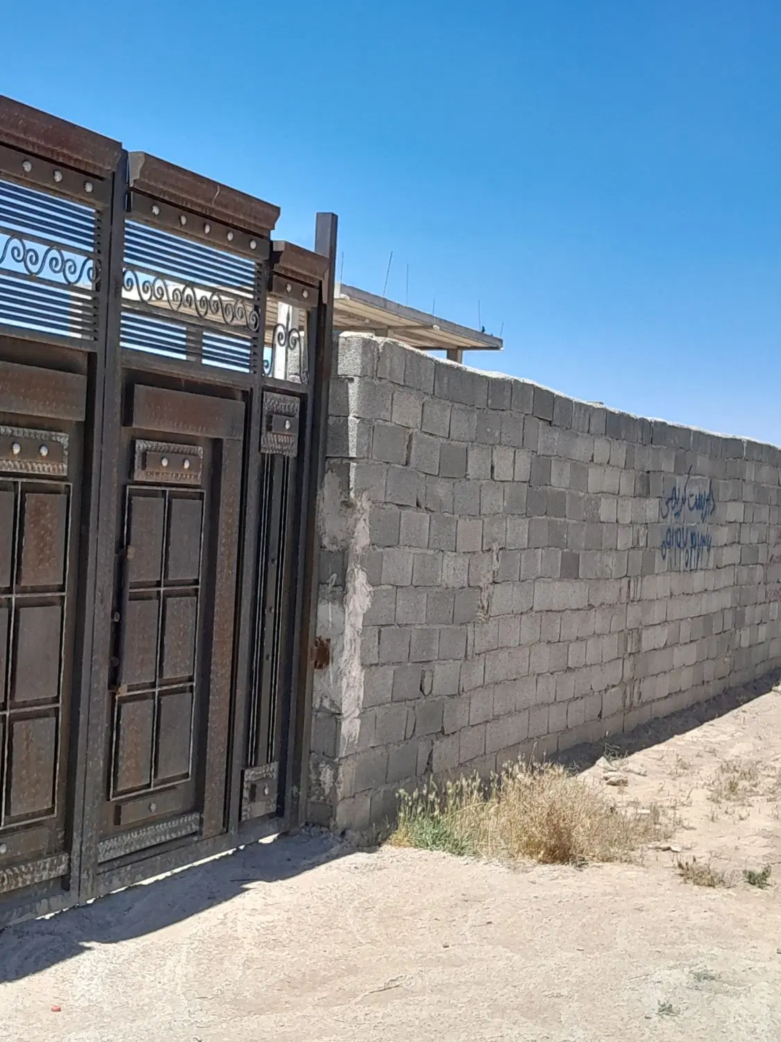 چهار دیواری مناسب ساخت باغ ویلا