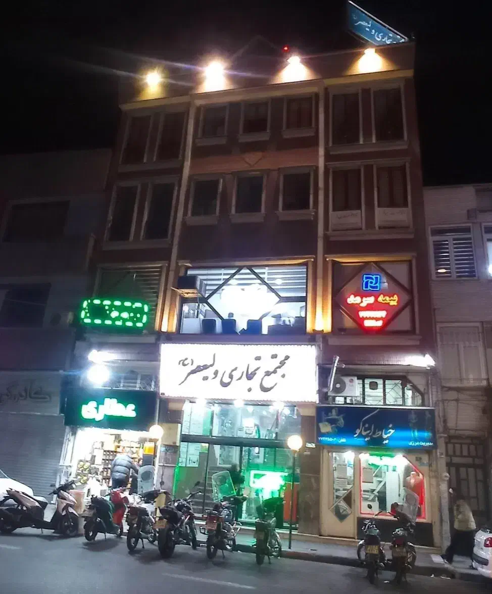 فروش فوری مغازه در پاساژ ولیعصر