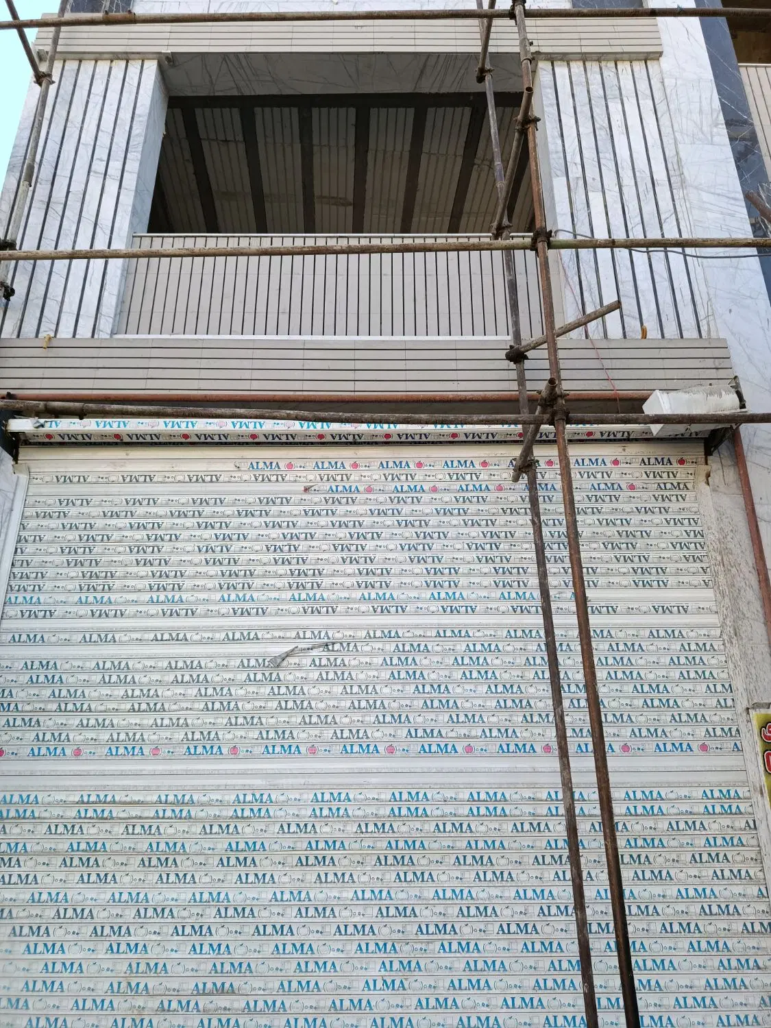 اجاره واحد 135متری اداری مطهری